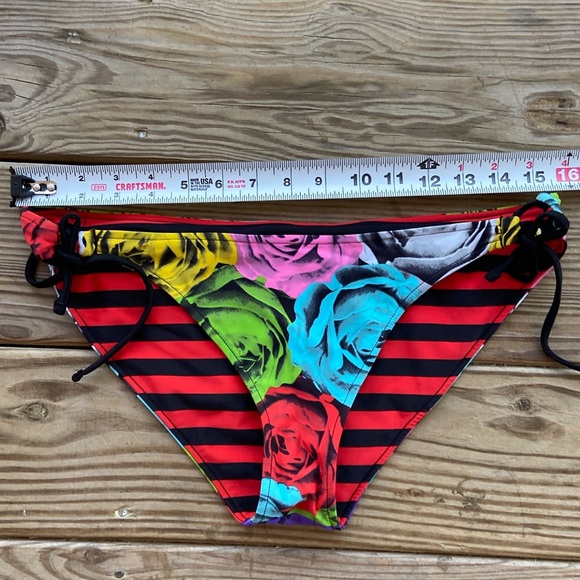 {VOLCOM} Waroses Triangle Halter & Reversible Bottoms Flower Bikini 👙 🌹 - Picture 3 of 11